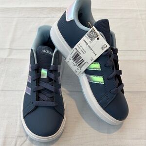 adidas Kids Navy Sneakers with Iridescent Stripes